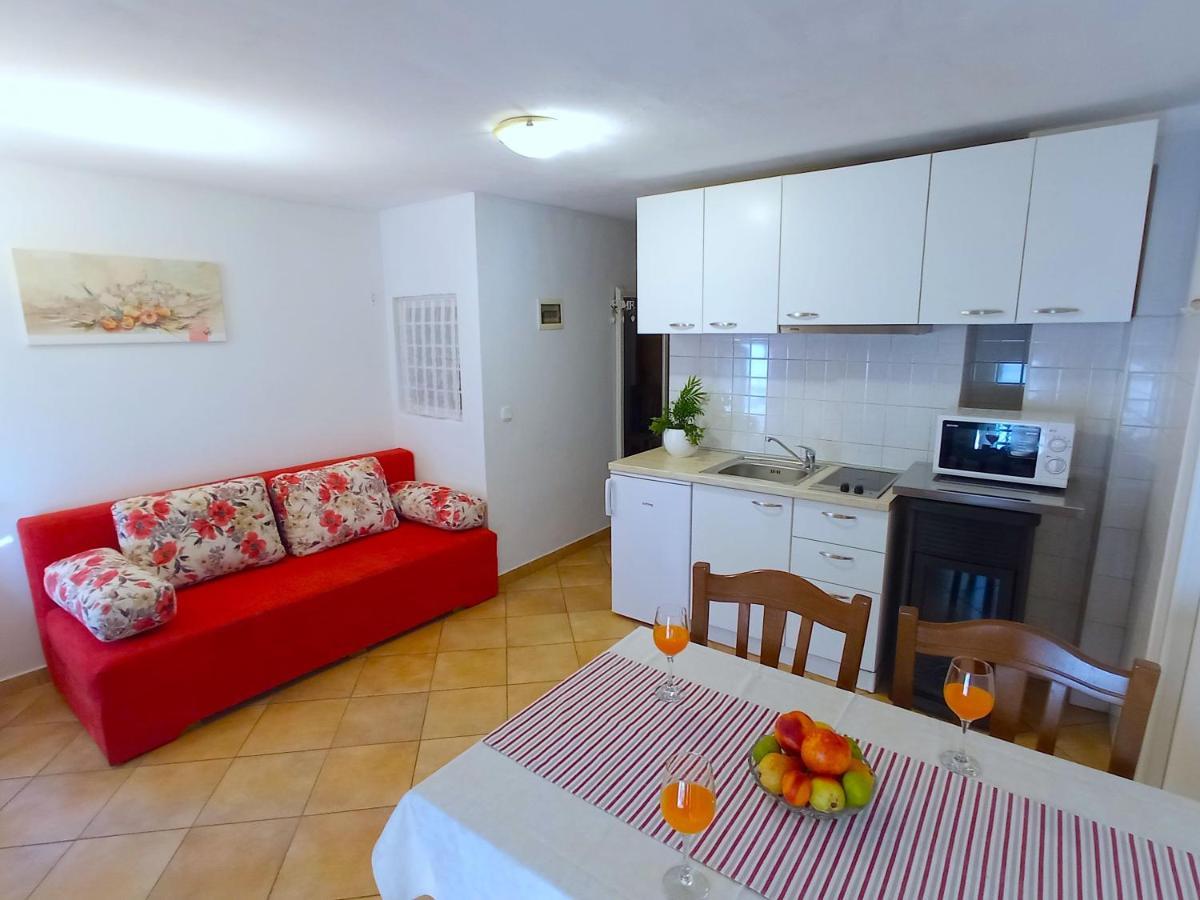 Old Town Vrsar, Apartments Danica & Zoran Bagian luar foto